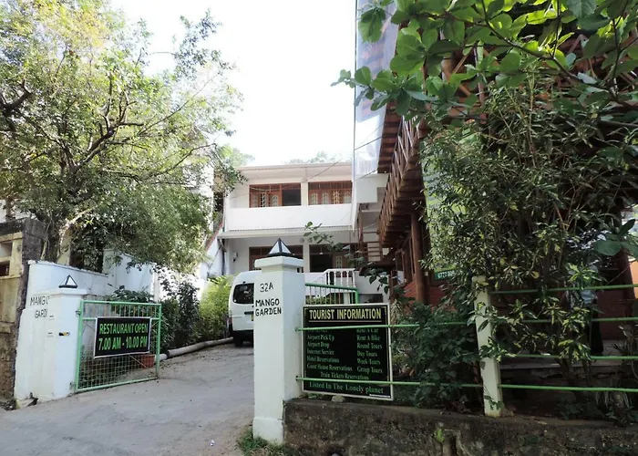 Hotel Mango Garden